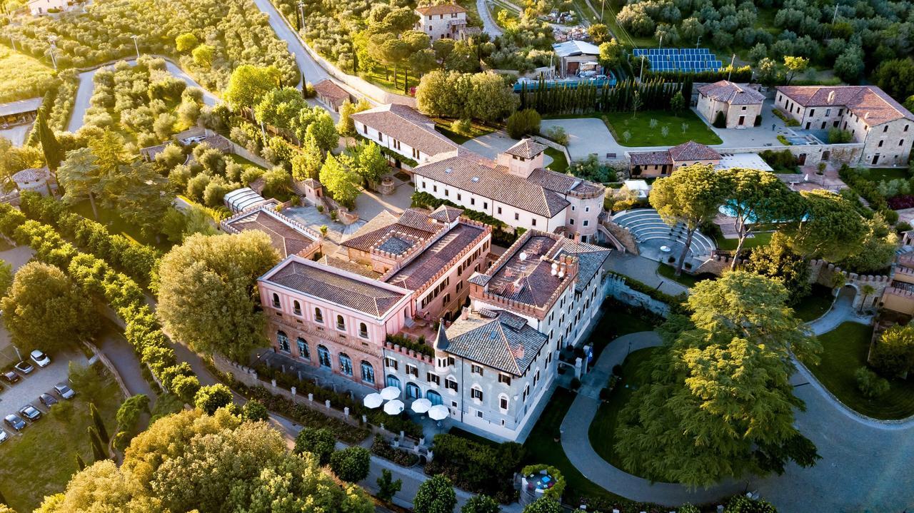 Borgo Dei Conti Resort Relais&Chateaux Perugia Esterno foto
