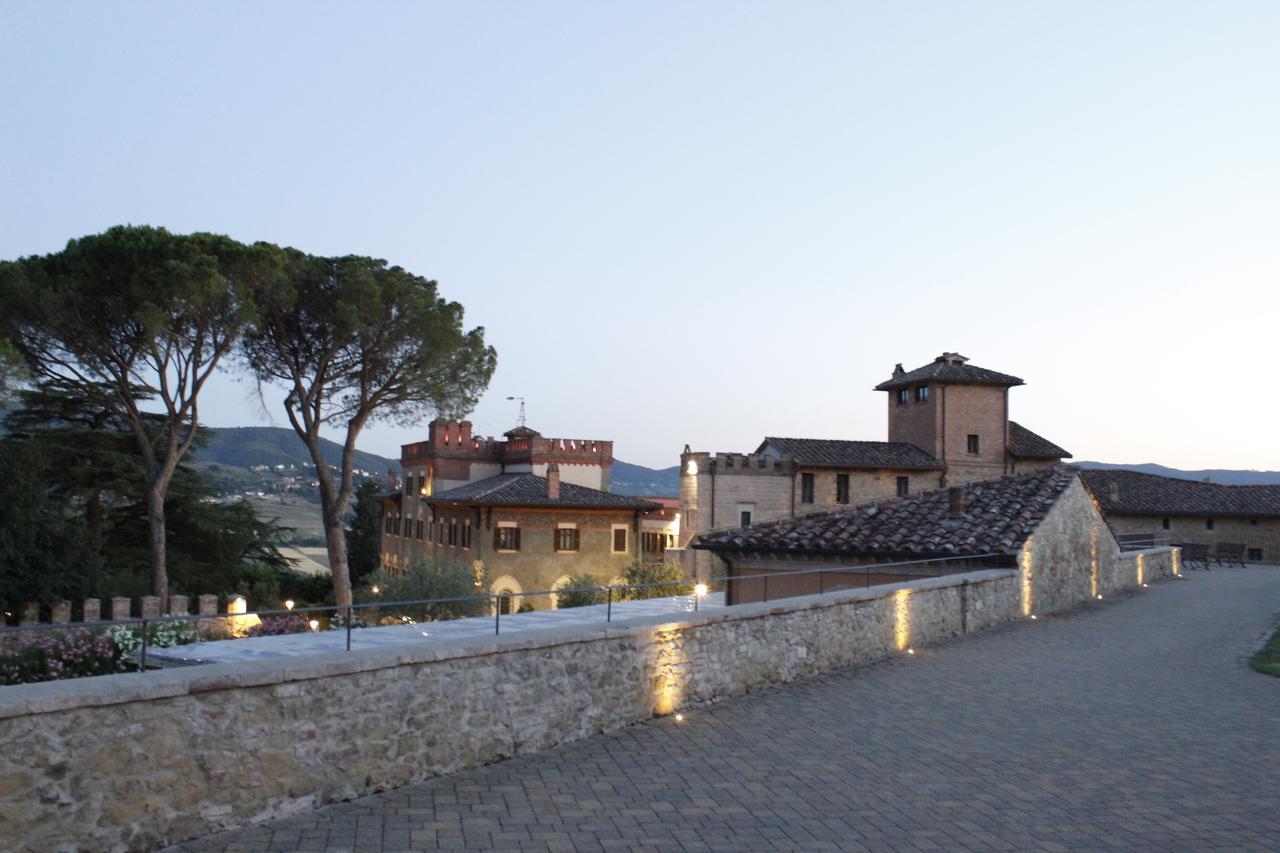 Borgo Dei Conti Resort Relais&Chateaux Perugia Esterno foto